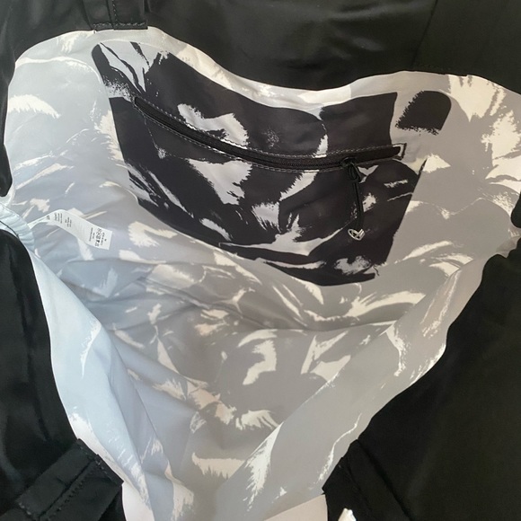 Lululemon Easy As Sunday Tote Bag Beach Midi Flower Pop Starlight Deep Coal - Picture 4 of 5